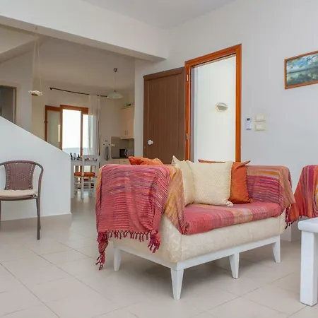 Sea Front Maizonette Aura Вилла Галини